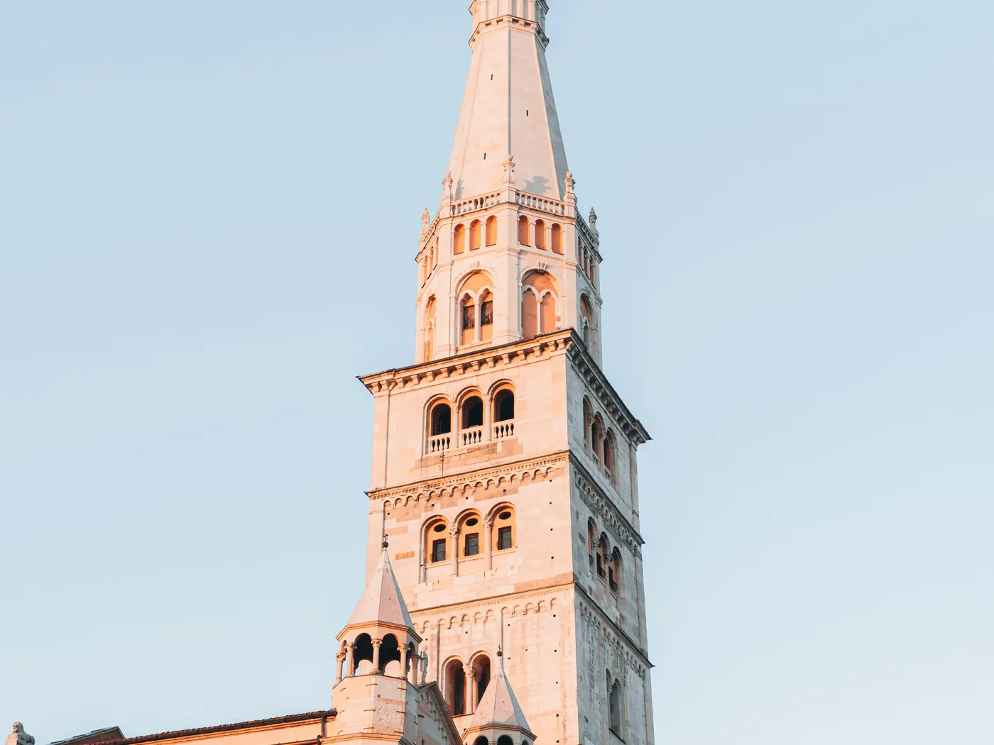 Modena: Cattedrale, Torre Civica e Piazza Grande